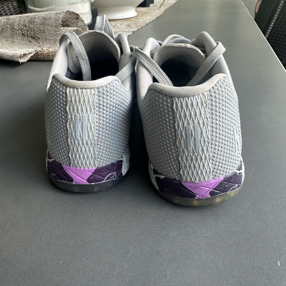 NOBULL Light Gray Knit Athletic Sneakers with Floral-Patterned Midsole. - Picture 3 of 6
